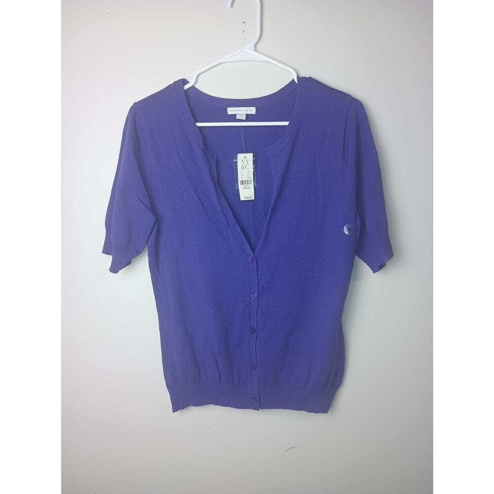 New York & Company Y2K NWT Deep V Neck Blouse Women Size Medium Top Gift Holiday